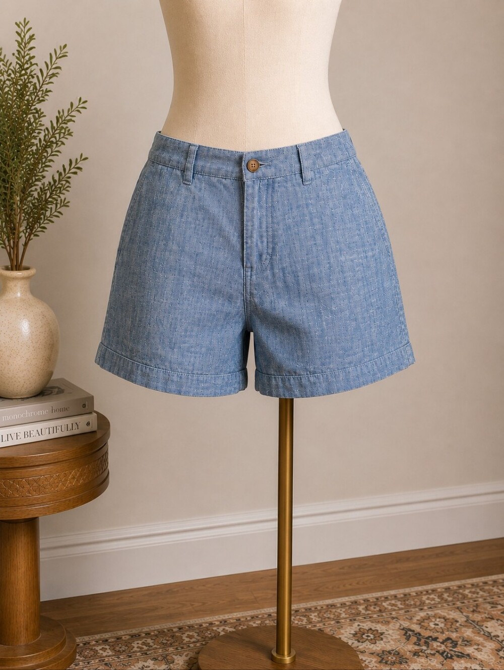 Merona Women’s Size 16 Blue Chambray Cotton Shorts